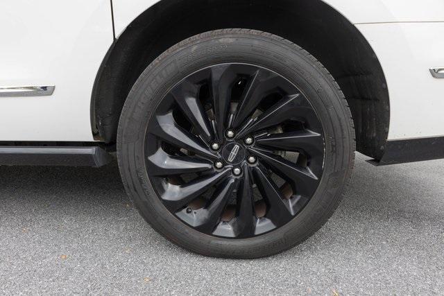 used 2020 Lincoln Navigator L car, priced at $31,999