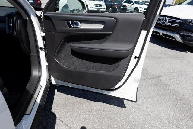 used 2024 Volvo XC40 car, priced at $32,699