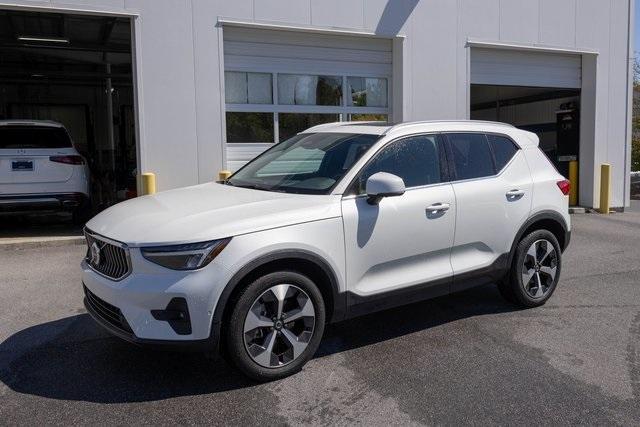 used 2024 Volvo XC40 car, priced at $35,999