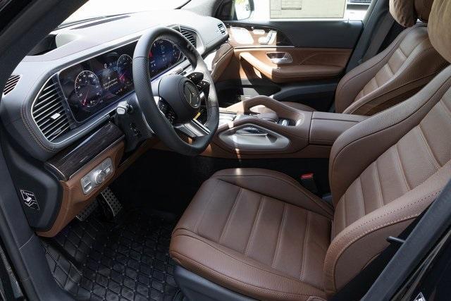 new 2025 Mercedes-Benz GLS 450 car, priced at $106,935