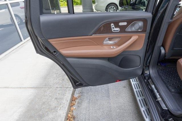 new 2025 Mercedes-Benz GLS 450 car, priced at $106,935