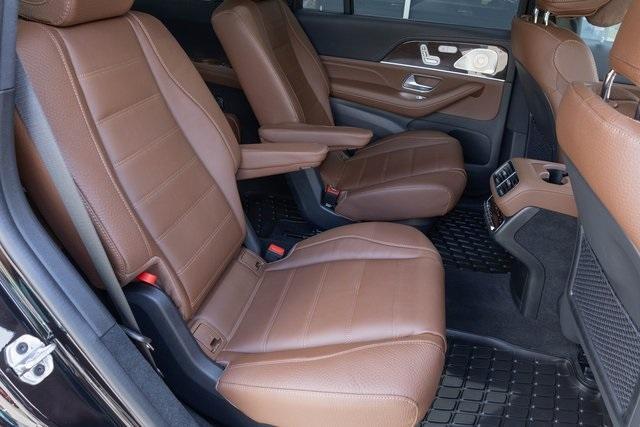 new 2025 Mercedes-Benz GLS 450 car, priced at $106,935