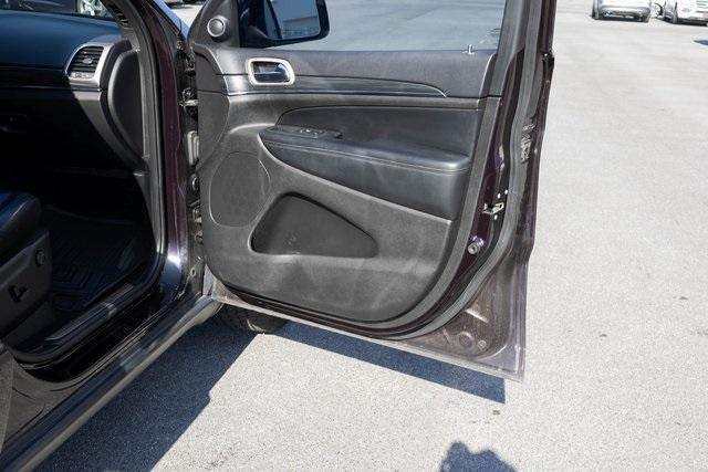 used 2020 Jeep Grand Cherokee car, priced at $18,999