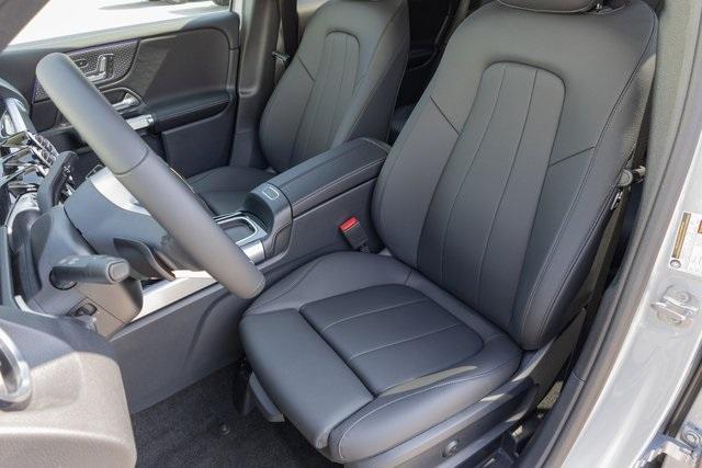 used 2025 Mercedes-Benz GLB 250 car, priced at $47,999