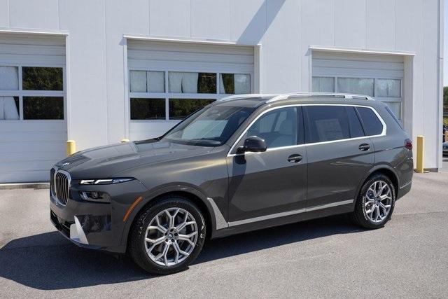 new 2026 BMW X7 car, priced at $96,175