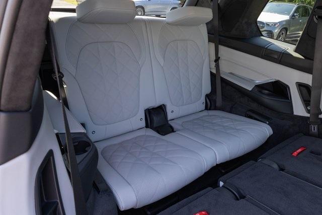 new 2026 BMW X7 car, priced at $96,175