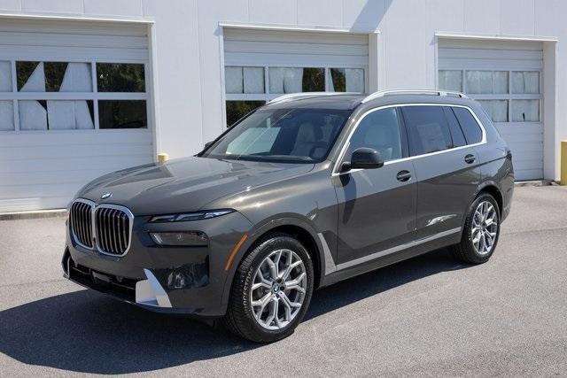 new 2026 BMW X7 car, priced at $96,175