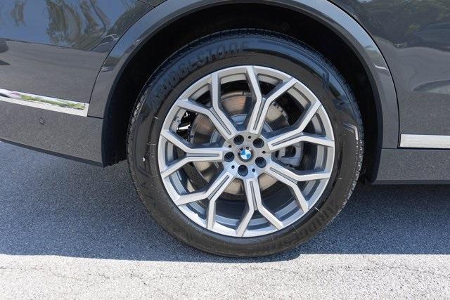 new 2026 BMW X7 car, priced at $96,175