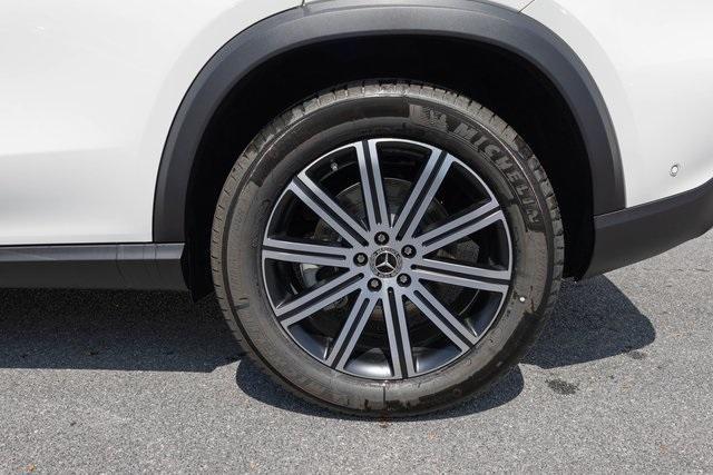 new 2025 Mercedes-Benz GLE 450 car, priced at $73,745