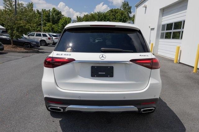 new 2025 Mercedes-Benz GLE 450 car, priced at $73,745