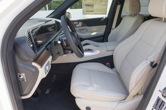 new 2025 Mercedes-Benz GLE 450 car, priced at $73,745