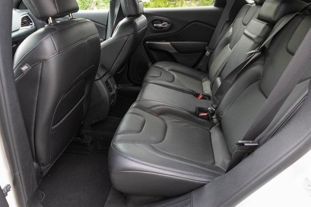 used 2019 Jeep Cherokee car, priced at $17,999