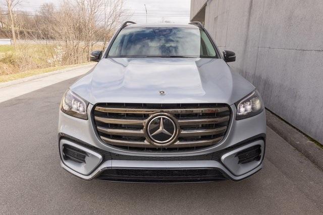 new 2025 Mercedes-Benz GLS 450 car, priced at $99,580