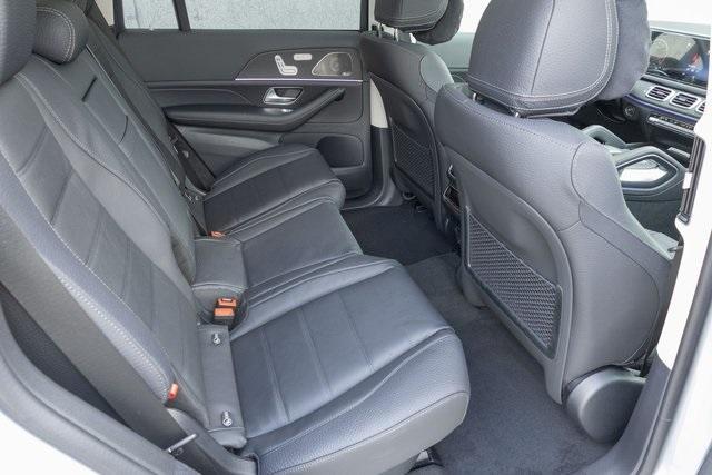 new 2025 Mercedes-Benz GLS 450 car, priced at $99,580