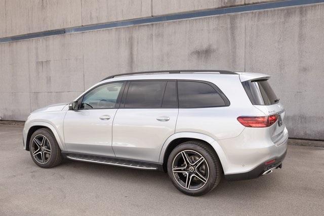 new 2025 Mercedes-Benz GLS 450 car, priced at $99,580