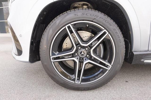 new 2025 Mercedes-Benz GLS 450 car, priced at $99,580