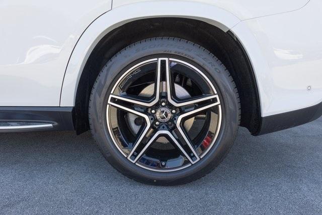 new 2025 Mercedes-Benz GLS 450 car, priced at $109,265