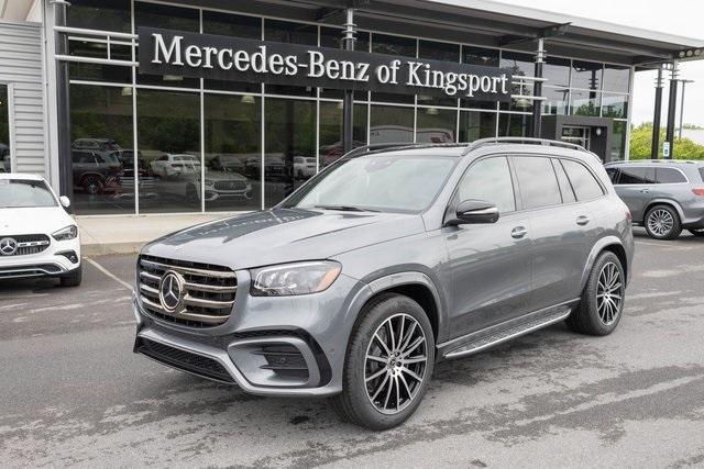 new 2025 Mercedes-Benz GLS 580 car, priced at $122,050