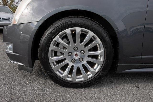 used 2013 Cadillac CTS car, priced at $9,999
