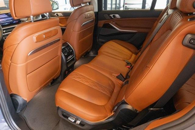 new 2026 BMW X7 car, priced at $93,125