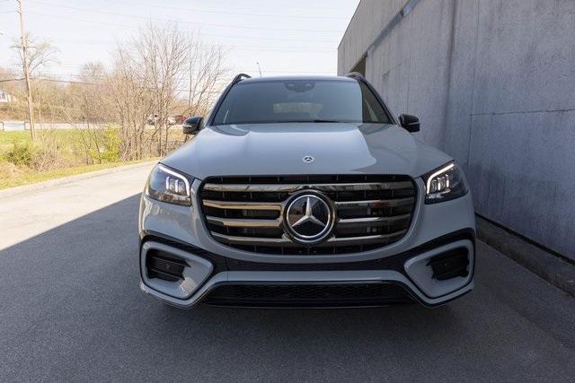 new 2025 Mercedes-Benz GLS 450 car, priced at $102,105