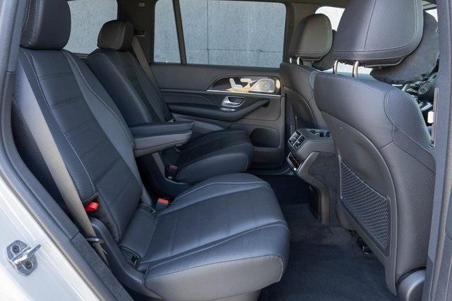 new 2025 Mercedes-Benz GLS 450 car, priced at $102,105