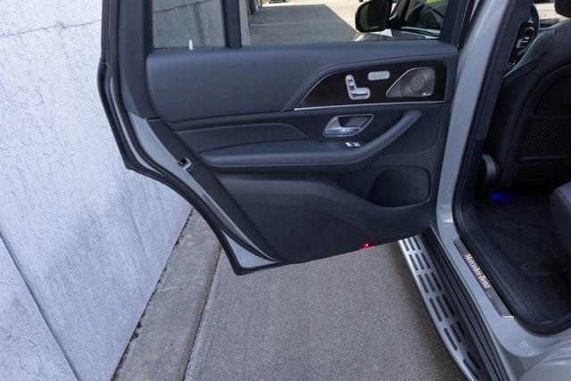 new 2025 Mercedes-Benz GLS 450 car, priced at $102,105