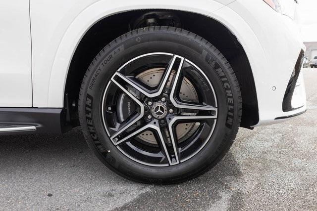 new 2026 Mercedes-Benz GLE 450 car, priced at $80,555