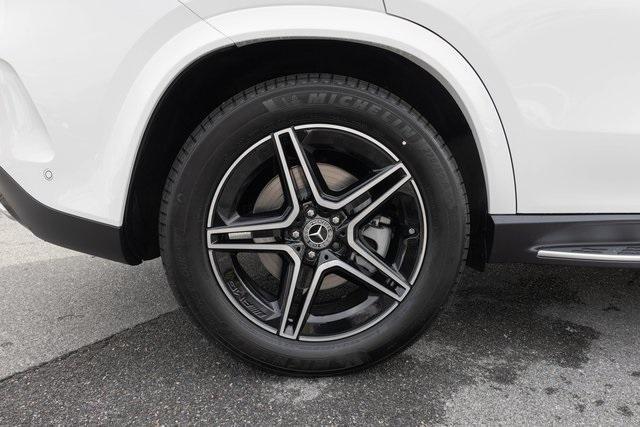 new 2026 Mercedes-Benz GLE 450 car, priced at $80,555