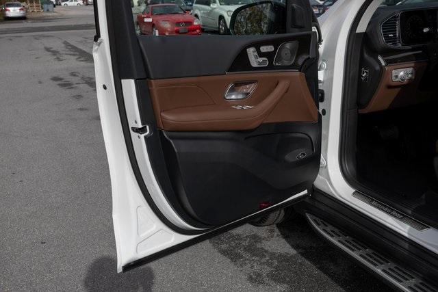 new 2026 Mercedes-Benz GLE 450 car, priced at $80,555