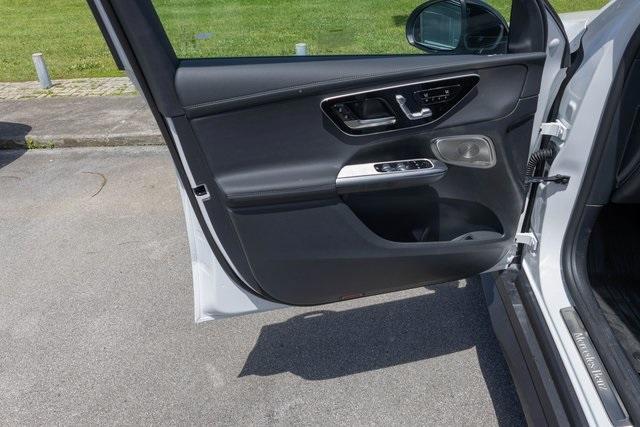 new 2025 Mercedes-Benz GLC 350e car, priced at $72,330