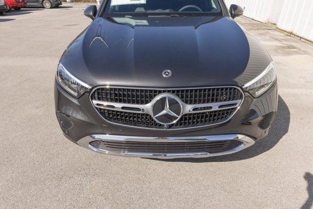 new 2025 Mercedes-Benz GLC 300 car, priced at $55,635