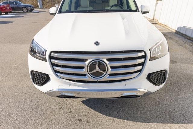 new 2025 Mercedes-Benz GLS 450 car, priced at $91,800