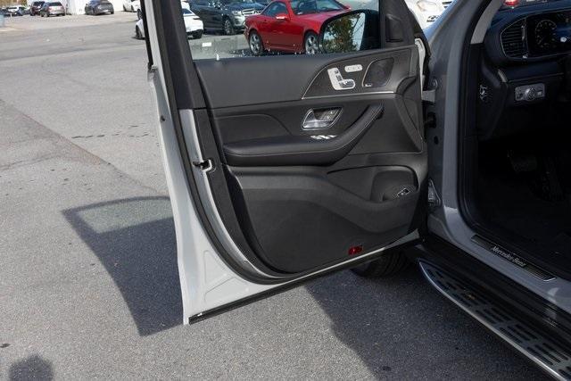 new 2026 Mercedes-Benz GLE 450 car, priced at $85,300