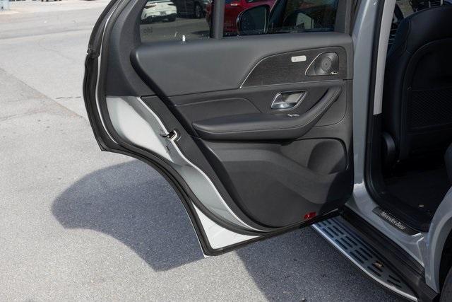 new 2026 Mercedes-Benz GLE 450 car, priced at $85,300