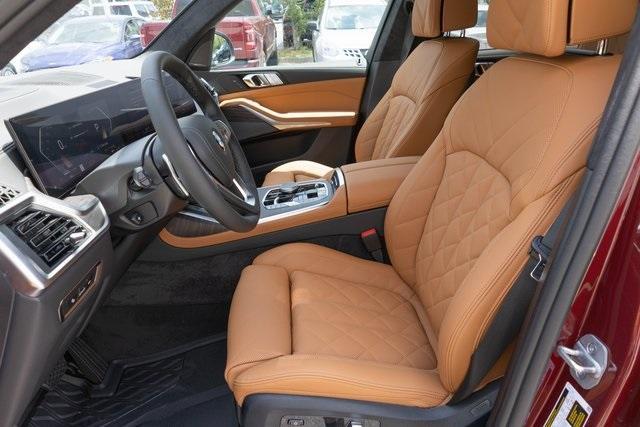 new 2026 BMW X7 car, priced at $97,305