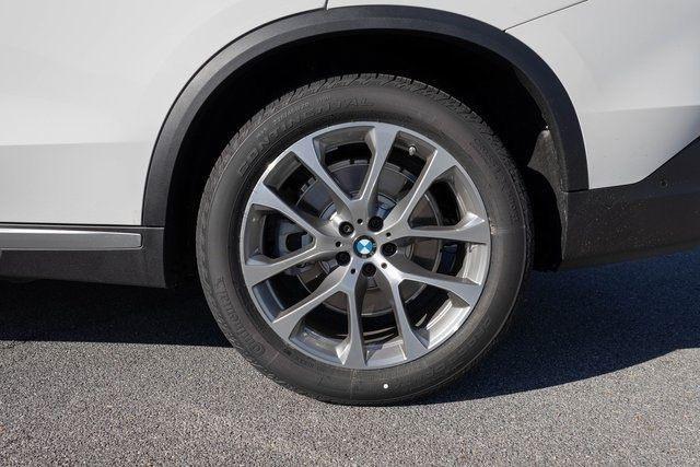 new 2026 BMW X5 PHEV car, priced at $83,750