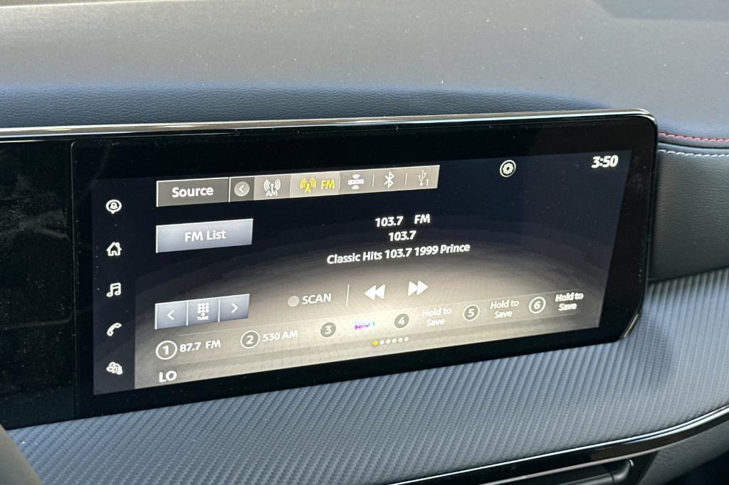new 2025 Nissan Kicks car, priced at $29,055
