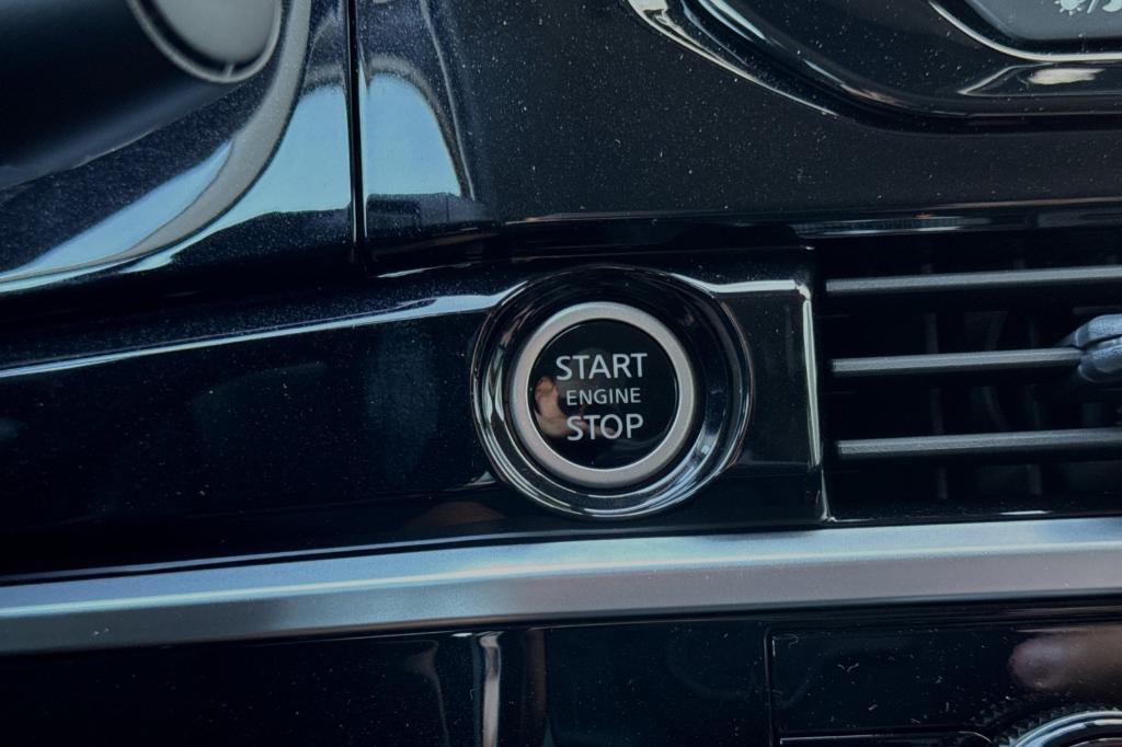 new 2024 Nissan Pathfinder car, priced at $36,780