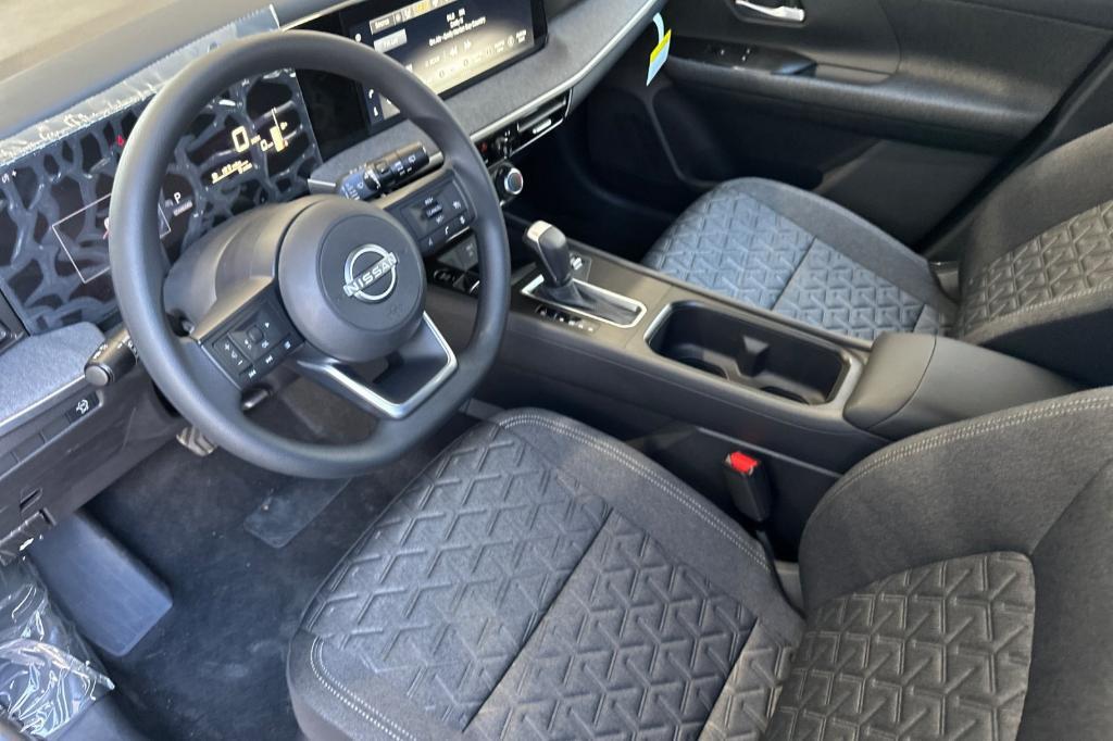 new 2025 Nissan Kicks car, priced at $25,335