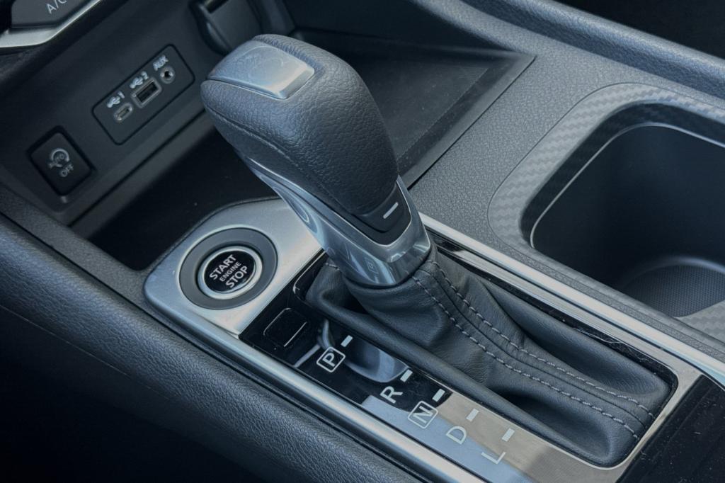 new 2025 Nissan Sentra car, priced at $23,125