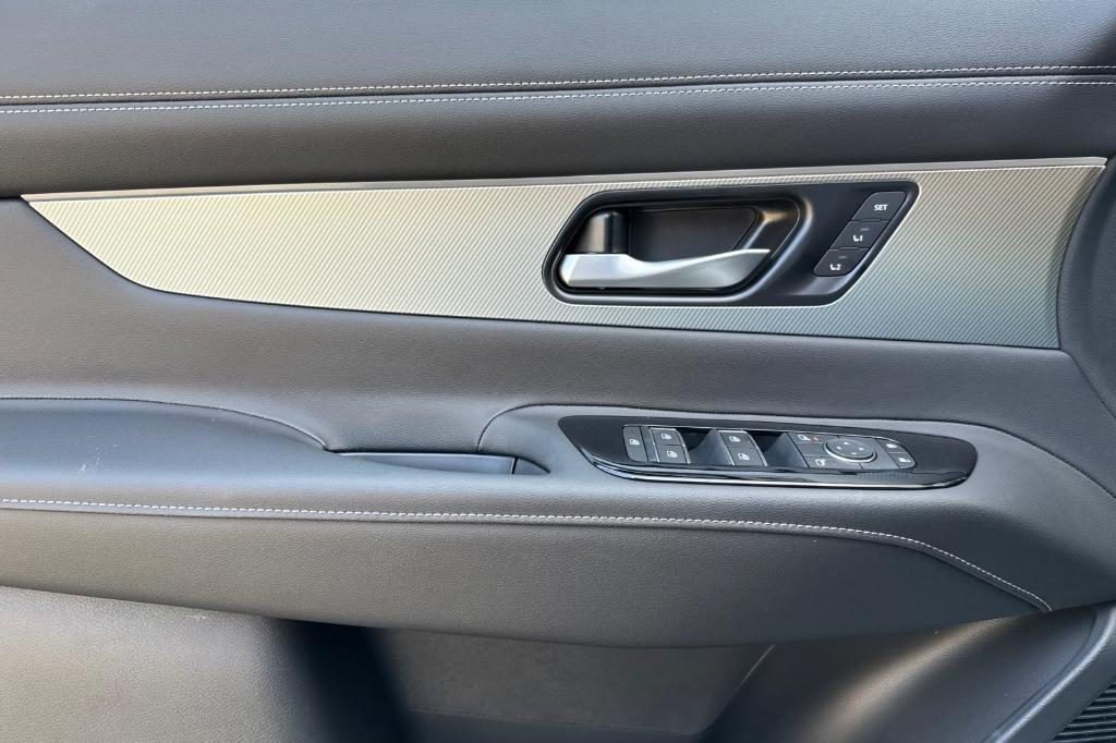 new 2025 Nissan Murano car, priced at $49,320