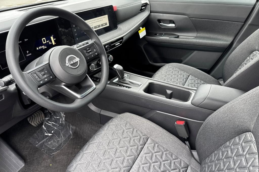 new 2025 Nissan Kicks car, priced at $26,885