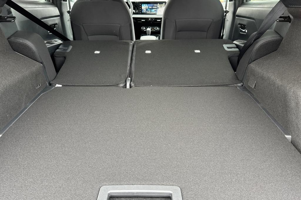 new 2025 Nissan Kicks car, priced at $26,885