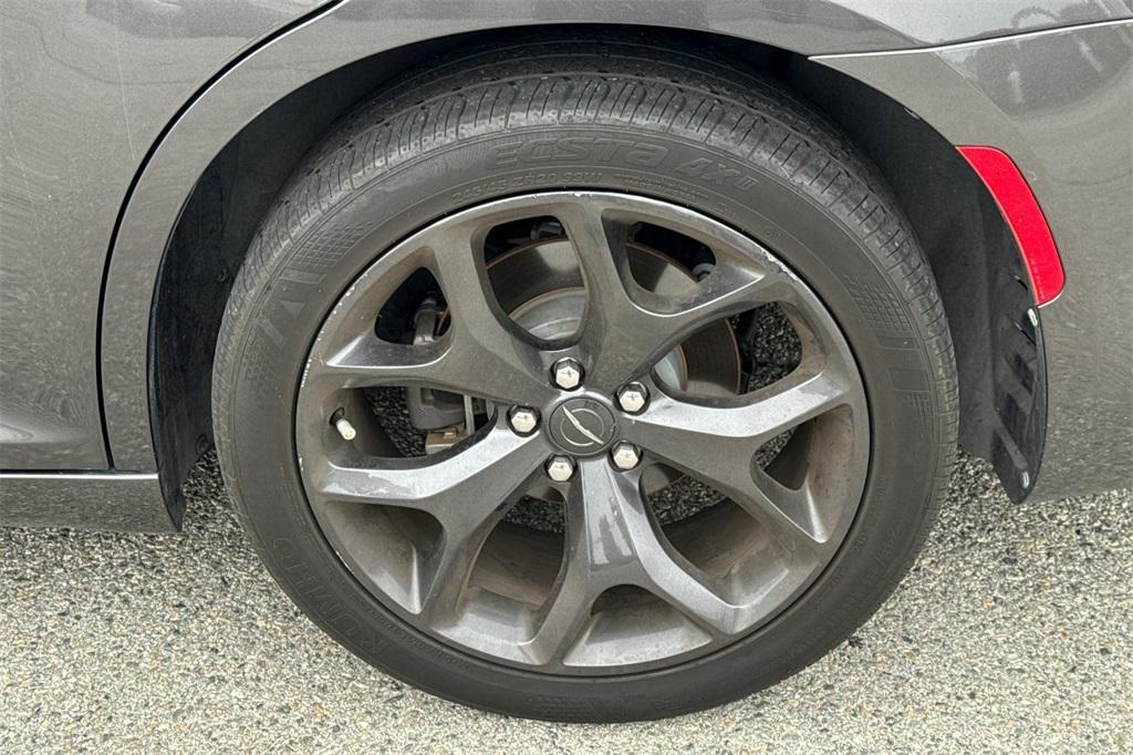 used 2021 Chrysler 300 car, priced at $19,840