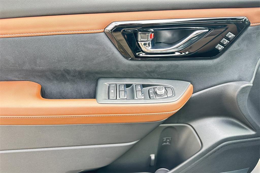 new 2025 Subaru Forester Hybrid car, priced at $45,912