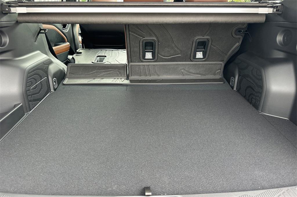 new 2025 Subaru Forester Hybrid car, priced at $45,912