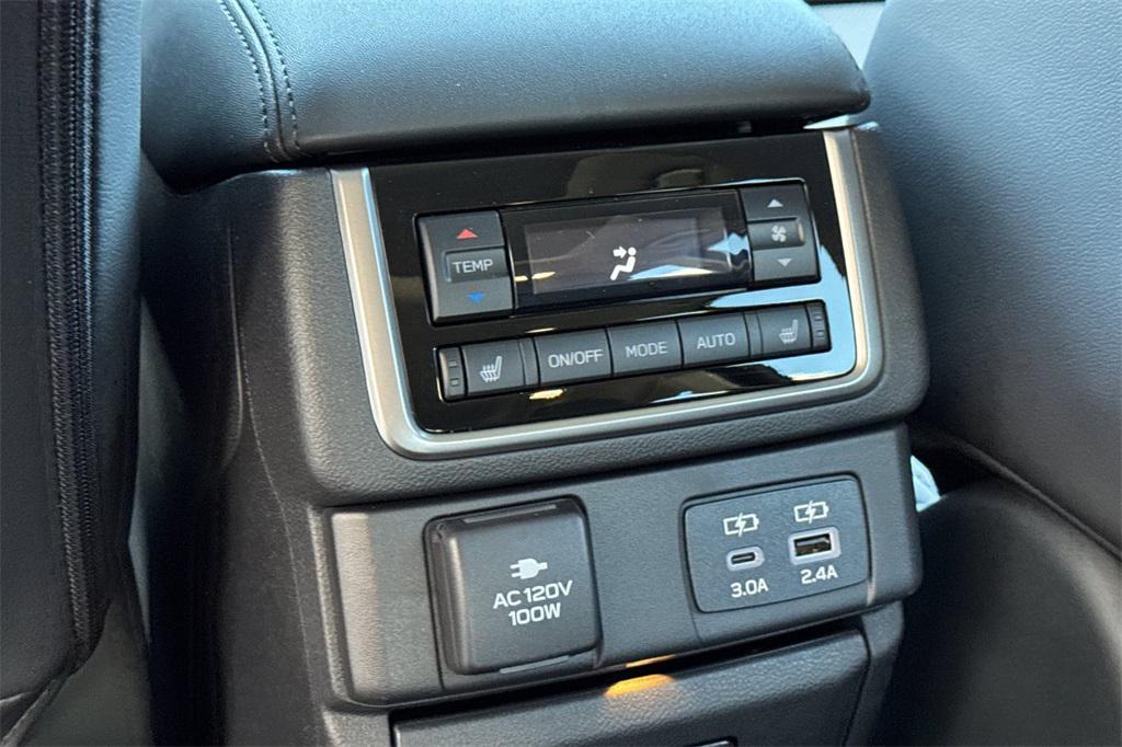 new 2025 Subaru Ascent car, priced at $54,924