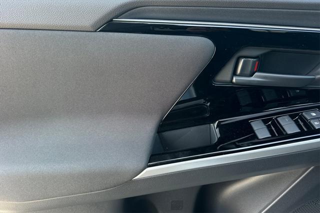new 2025 Subaru Solterra car, priced at $40,957