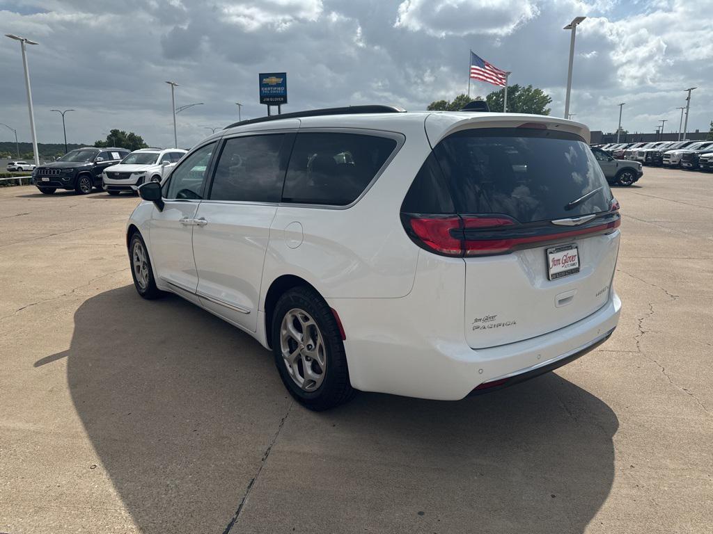 used 2023 Chrysler Pacifica car, priced at $29,691